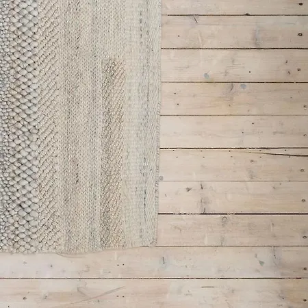 Floor In The Center