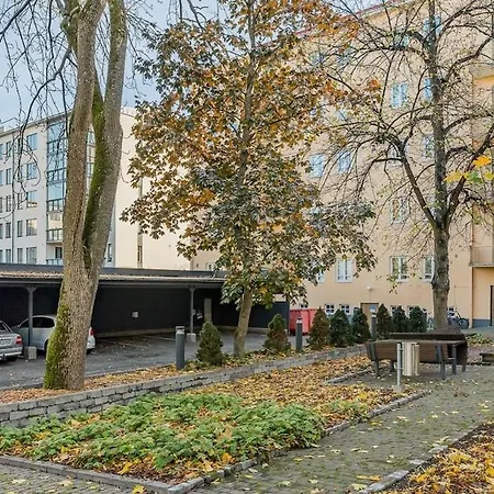 Floor In The Center Апартаменты